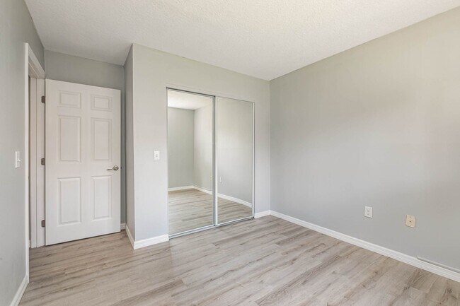Building Photo - 629 Ridge Club Dr