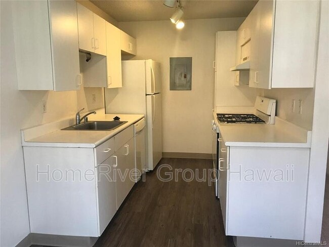 Building Photo - 91-1339 Puamaeole St