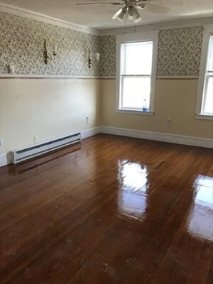Building Photo - 36 Gardena St