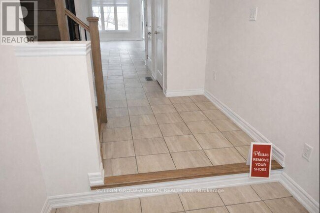 Photo du bâtiment - 2135 Speare Ct