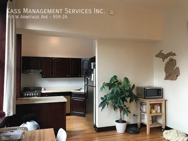 Foto del edificio - 959 W Armitage Ave