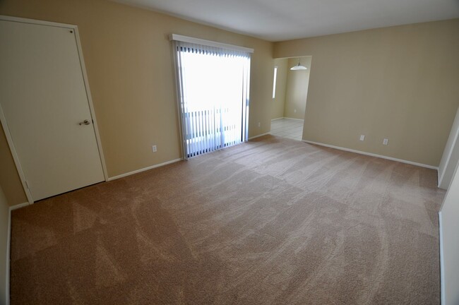 Foto del edificio - 6122 Colfax Ave