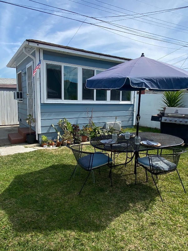 Foto principal - 8735 1/2 Harvard Blvd