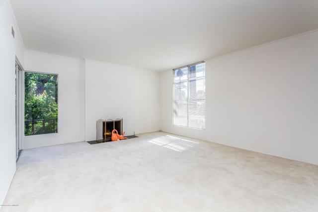 Building Photo - 740 S Orange Grove Blvd