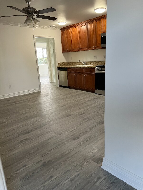 Foto principal - 6107 Romaine St