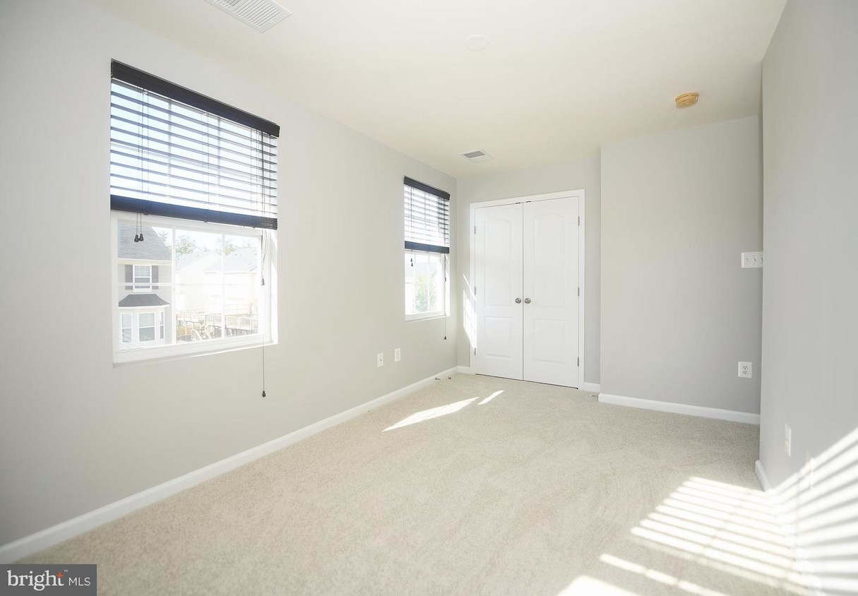 Primary Photo - 6851 Archibald Dr