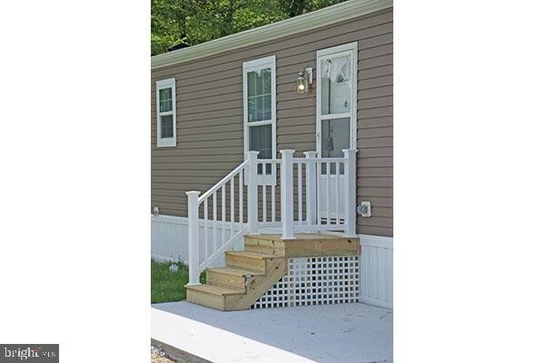 Building Photo - 8 Rehoboth Cir