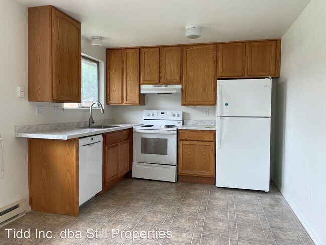 Foto del edificio - 3 br, 1.5 bath House - 114 Whitebirch Place