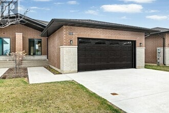 Building Photo - 658 LilyMac Blvd