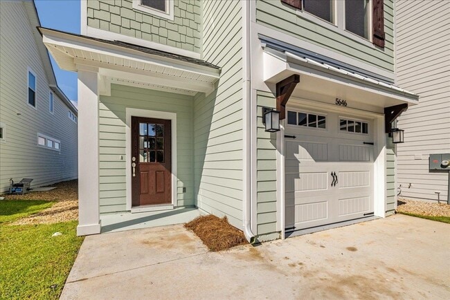 Building Photo - 5646 Native Oak Dr