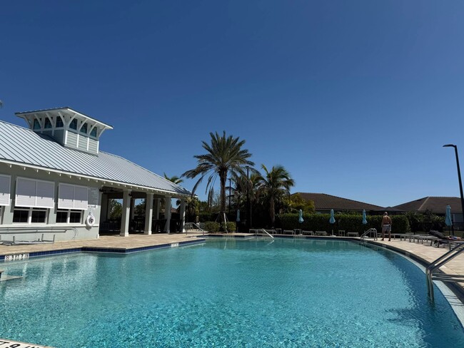 Pool - 10288 Bonavie Cove Dr