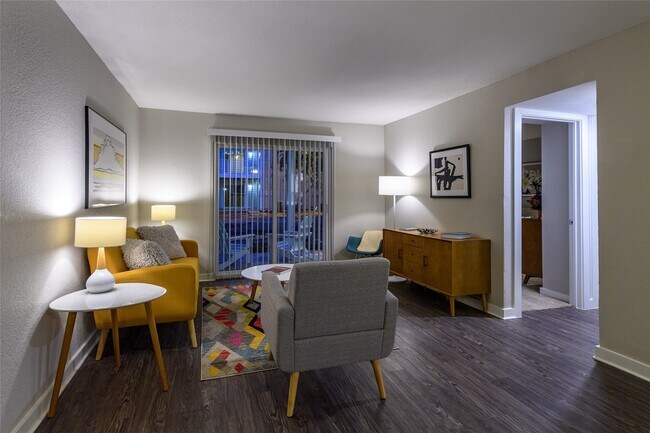 Foto del edificio - 8787 Hammerly Blvd