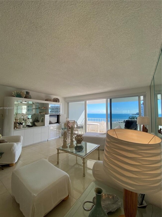 Building Photo - 177 Ocean Ln Dr