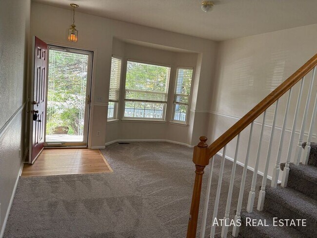 Foto del edificio - 1071 Thornbury Pl