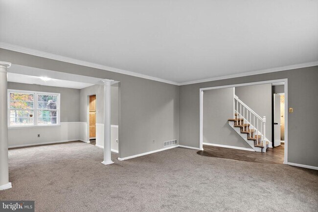 Foto del edificio - 11 Grant Dr