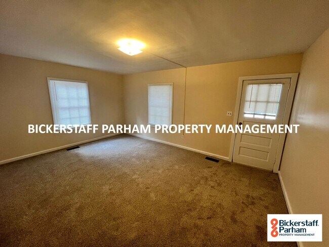 Foto del edificio - Great Family Home, Located off of Veterans Pkwy!!