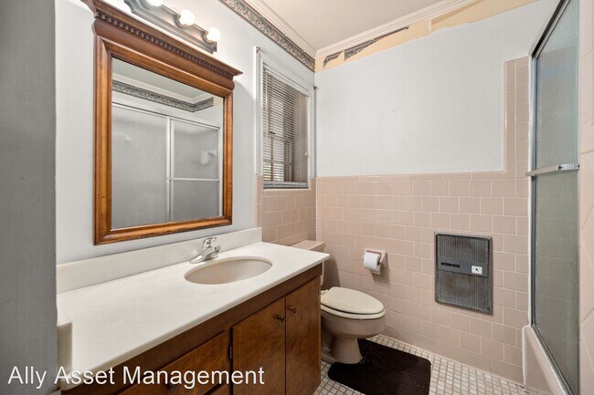 Building Photo - 6 br, 4.5 bath House - 1628 Fulton Drive