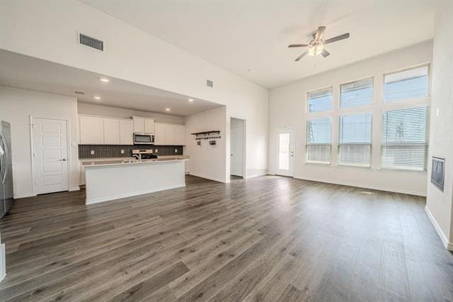 Building Photo - 8348 George Brown Dr