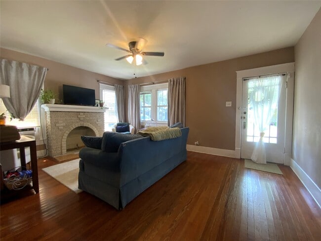 Foto del edificio - 912 W Melwood St