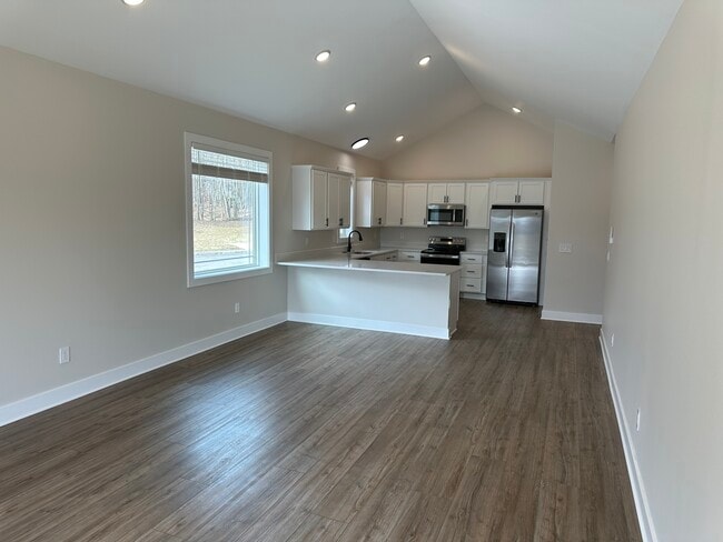 Building Photo - 251 Liam Ln