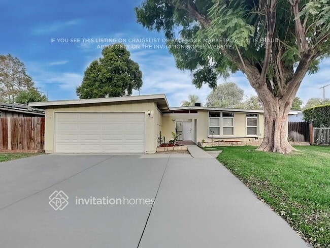 Building Photo - 7758 Jamieson Ave