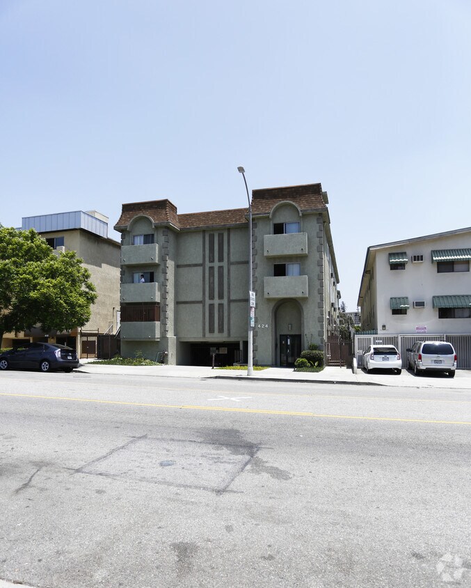 424 S Commonwealth, ¡alejado - 424 S Commonwealth Ave