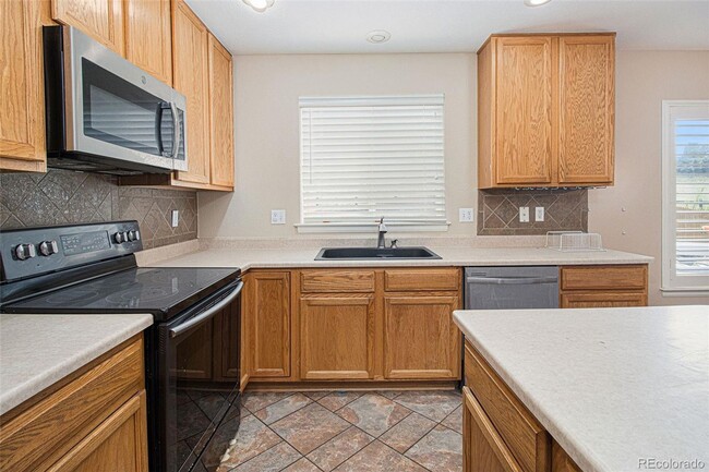 Building Photo - 3 br, 2.5 bath House - 22034 Hill Gail Way
