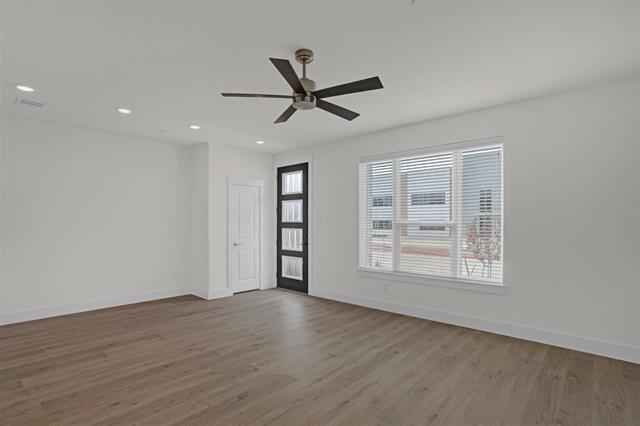 Building Photo - 2549 Huxley Mews