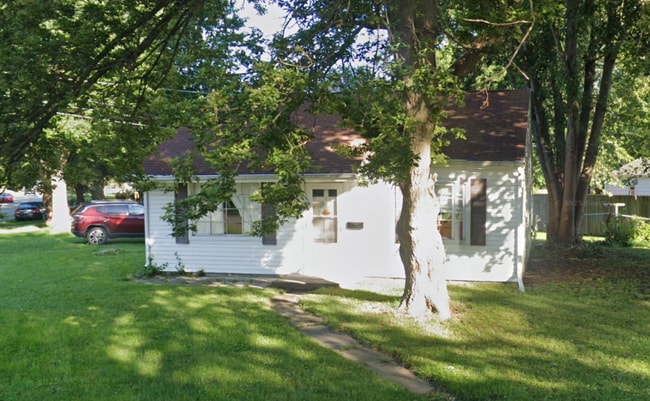 Building Photo - 1221 N Korby St