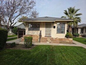 Building Photo - 2908 Sunset Ave