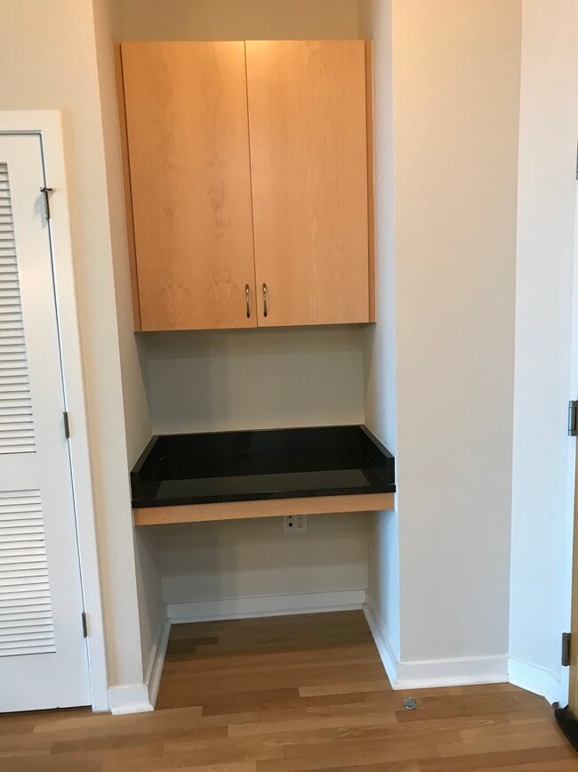 Foto del edificio - 400 W Peachtree St NW