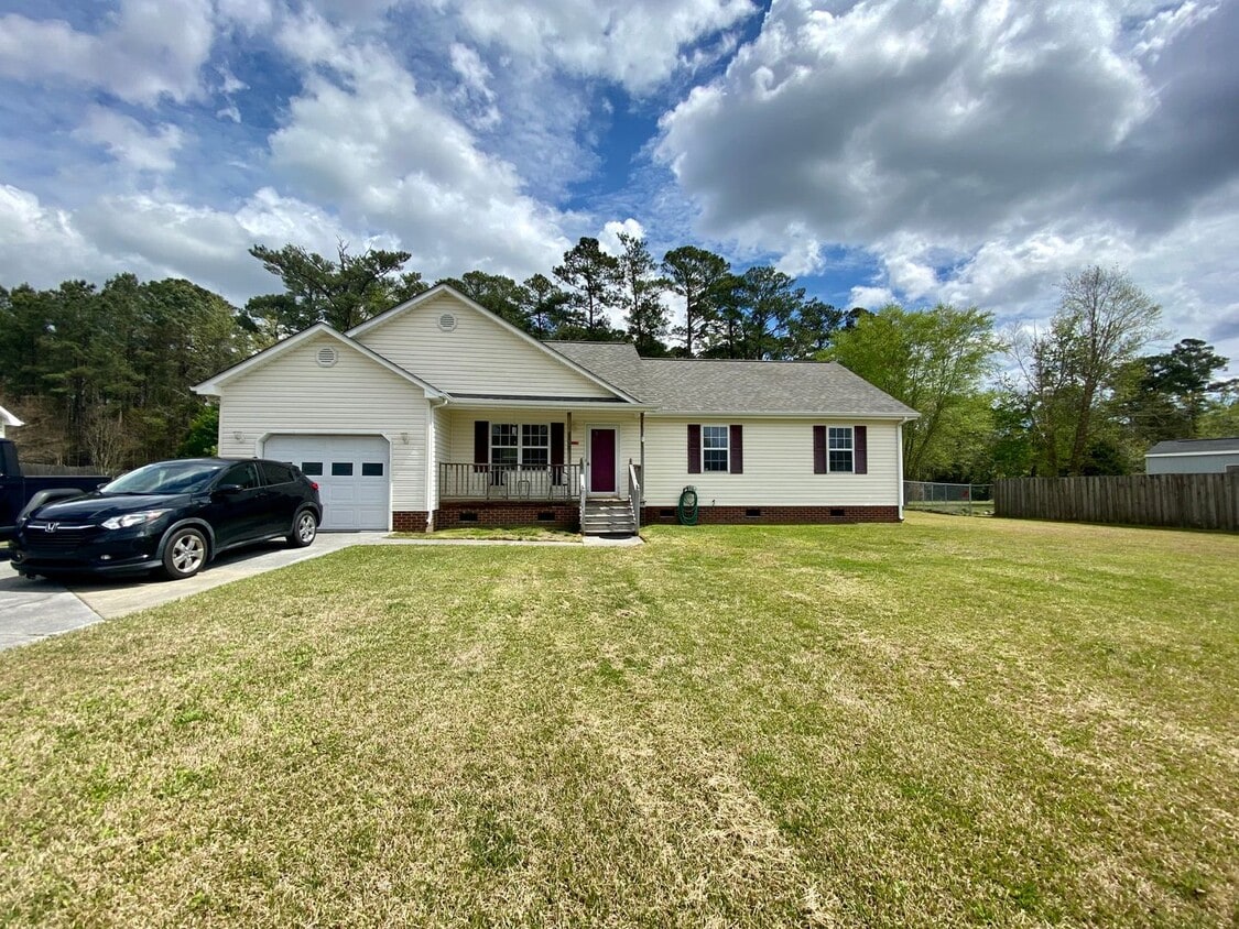 100 Kanton Dr, Jacksonville, NC 28540 House Rental in Jacksonville