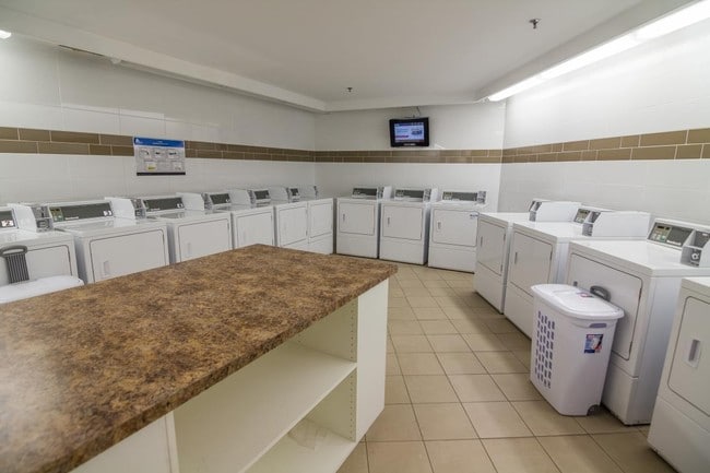 Interior Photo - Poplar Grove