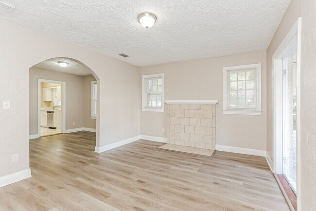 Foto del edificio - 6514 N Pearl St