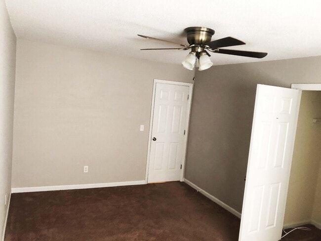 Photo - 1410 Dove Run Dr Townhome