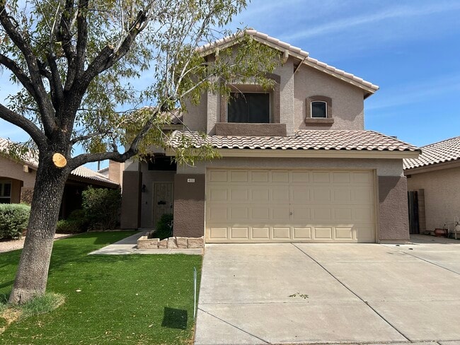 Building Photo - 4132 E Anderson Dr