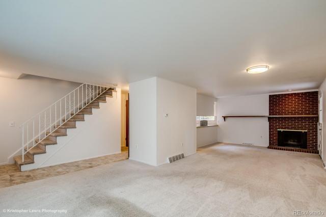 Foto del edificio - 3 bedroom in Denver CO 80237