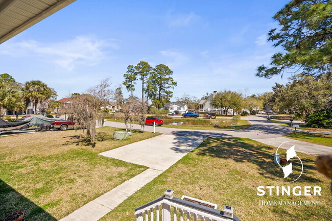 Foto del edificio - 2927 Waters Edge Ct W