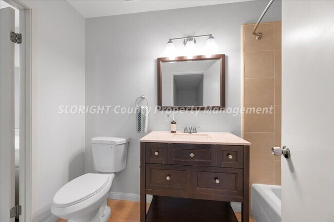 Building Photo - Charming 3BR/1.5BA Home in The Pines – Attached Garage & Private Patio