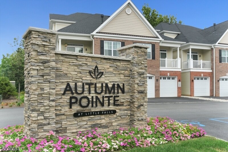 Foto principal - 206 Autumn Ct