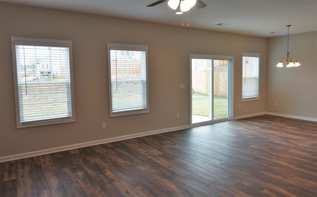 Foto del edificio - 202 Viewmont Dr