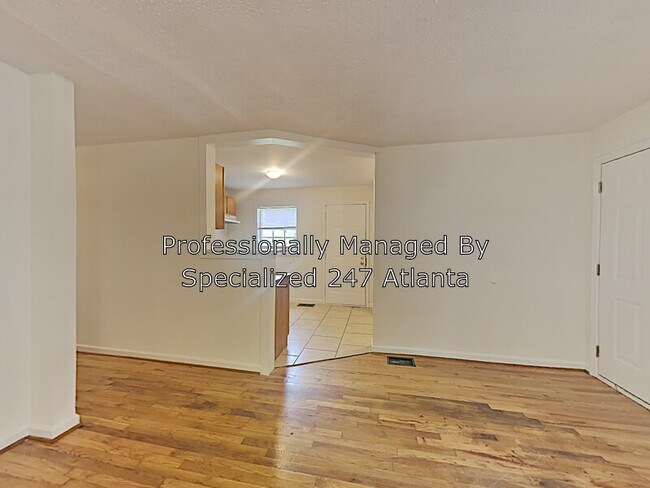 Foto del edificio - 2208 Ajax Dr NW