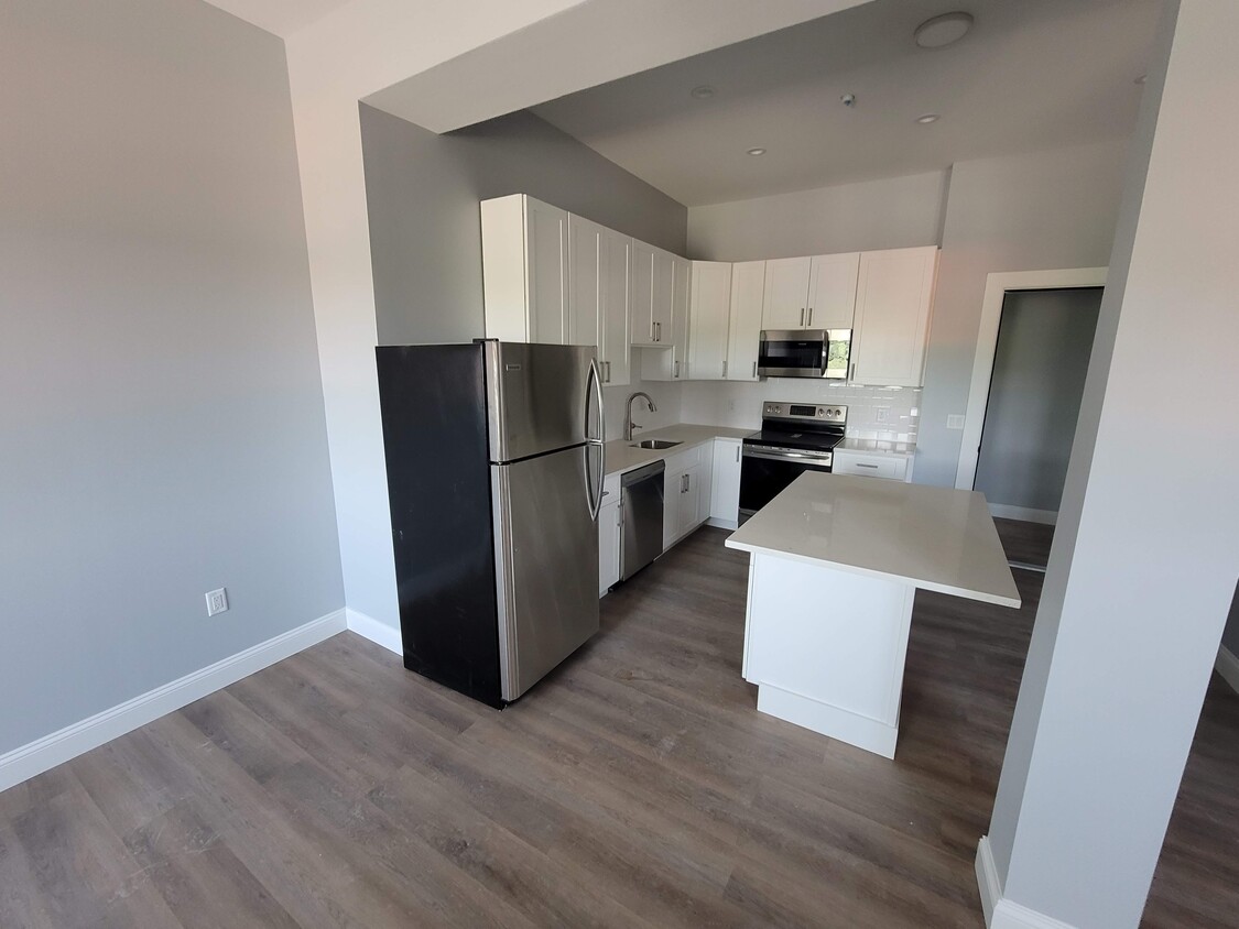 Foto principal - 391 Springfield Ave