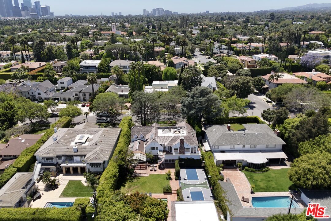 Foto principal - 628 Elm Dr