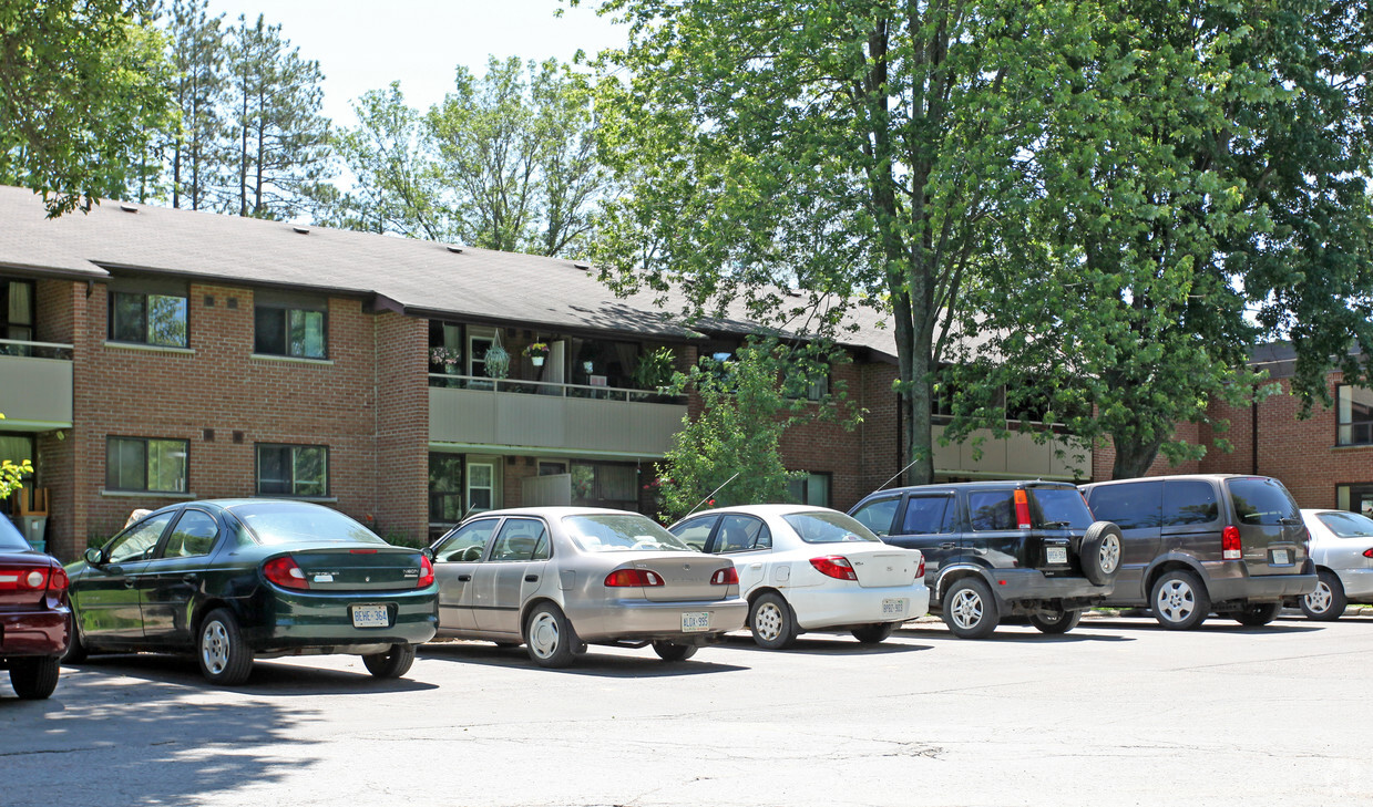 Building Photo - Brookside Apartments