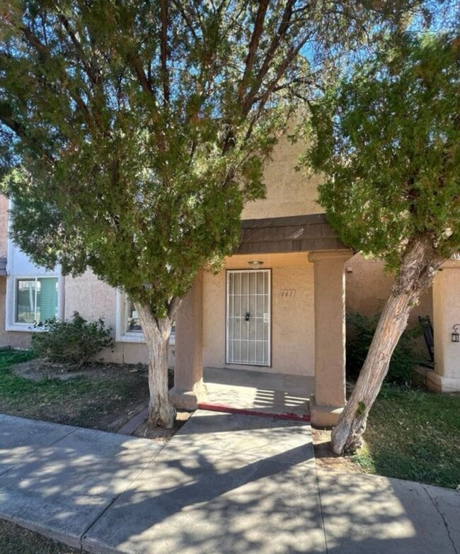 Building Photo - 7126 N 19th Ave