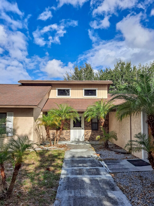 Building Photo - 1155 Buttermilk Ln