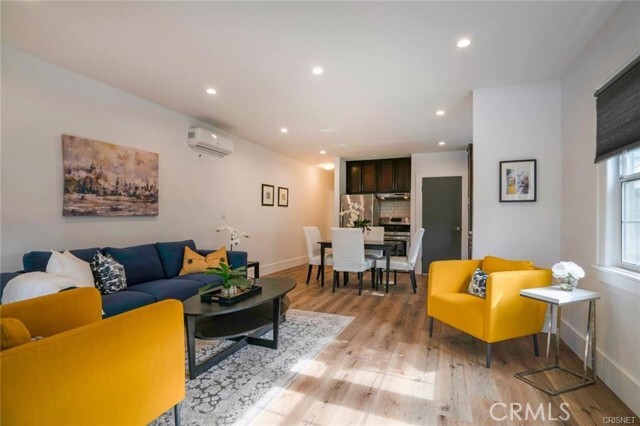 Foto del edificio - 908 Victoria Ave