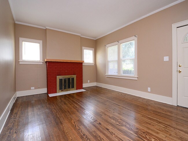 Building Photo - 1109 N 50th St