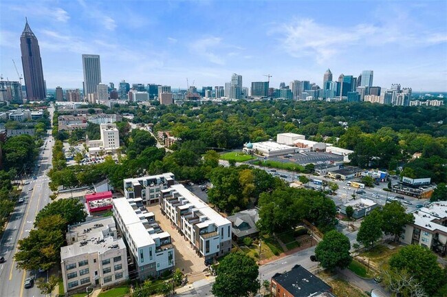 Foto del edificio - 102 Cityview Ct NE